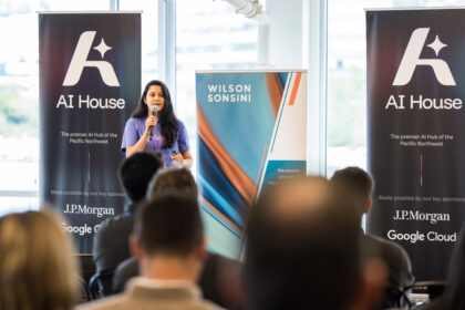 25 startups pitch investors from across the country at AI House – GeekWire
