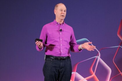 Microsoft comms chief Frank Shaw to exit after nearly three decades shaping the company’s message – GeekWire