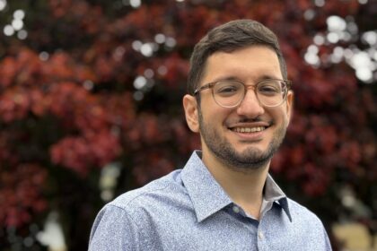 UW AI researcher wins top Marconi award and aims to put ‘superhuman hearing’ in billions of devices – GeekWire