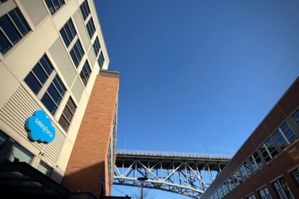 Salesforce cutting 59 jobs across Seattle and Bellevue offices – GeekWire