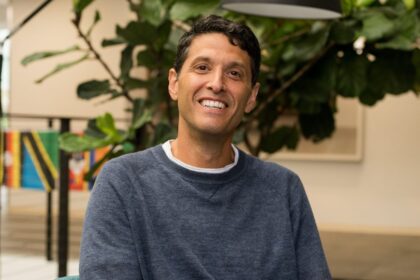 Terry Myerson retires as Truveta CEO, with co-founders stepping in to lead $1B health data startup – GeekWire