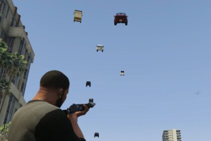 Today in GTA 5 mods: Turning Franklin into a walking car-cannon