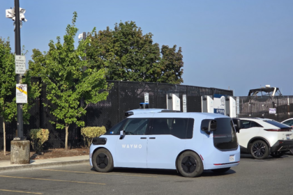 Baby blue Waymo ‘Ojai’ spotted in Seattle, adding to robotaxi test fleet – GeekWire