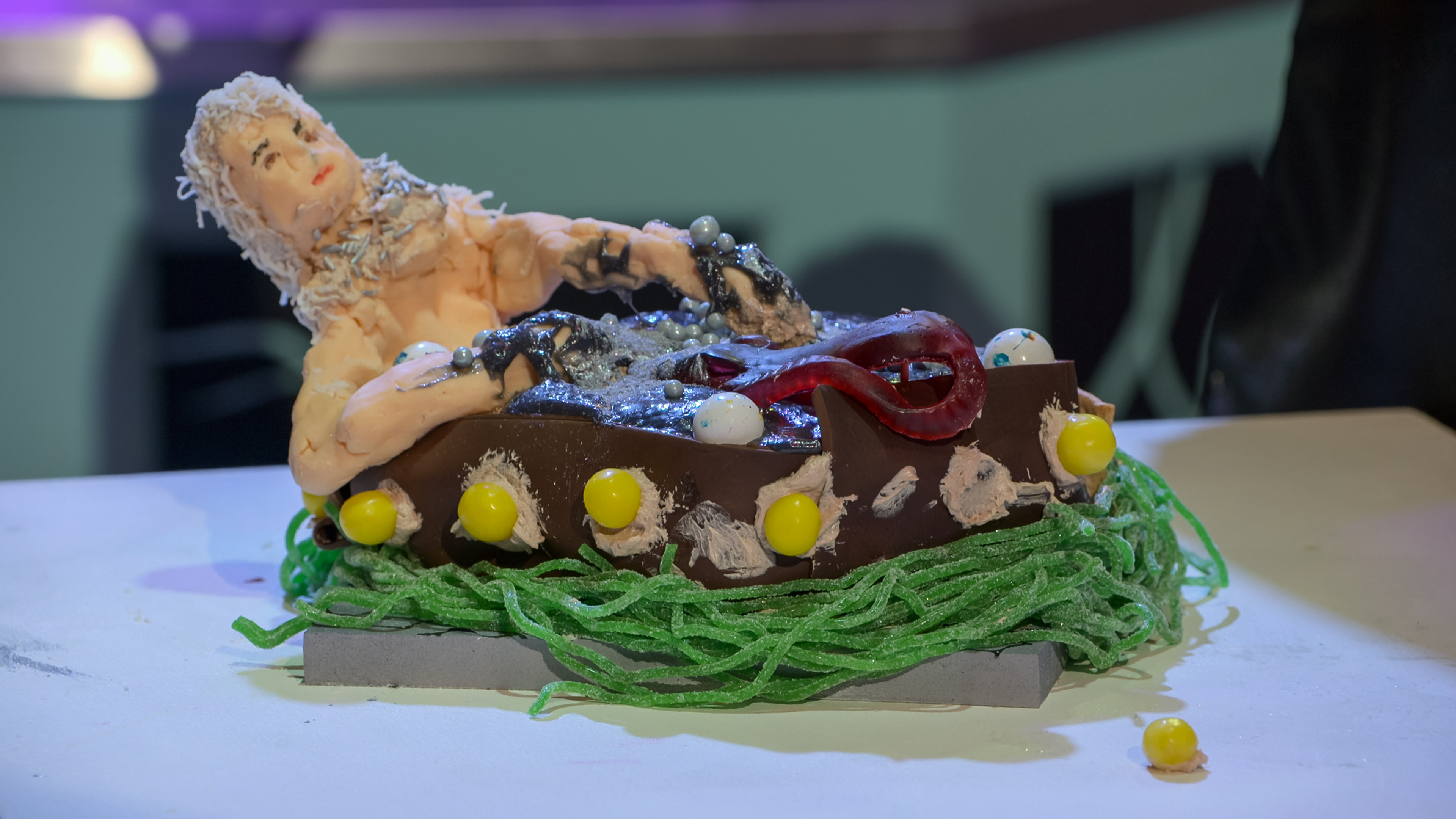 A terrible Geralt cake