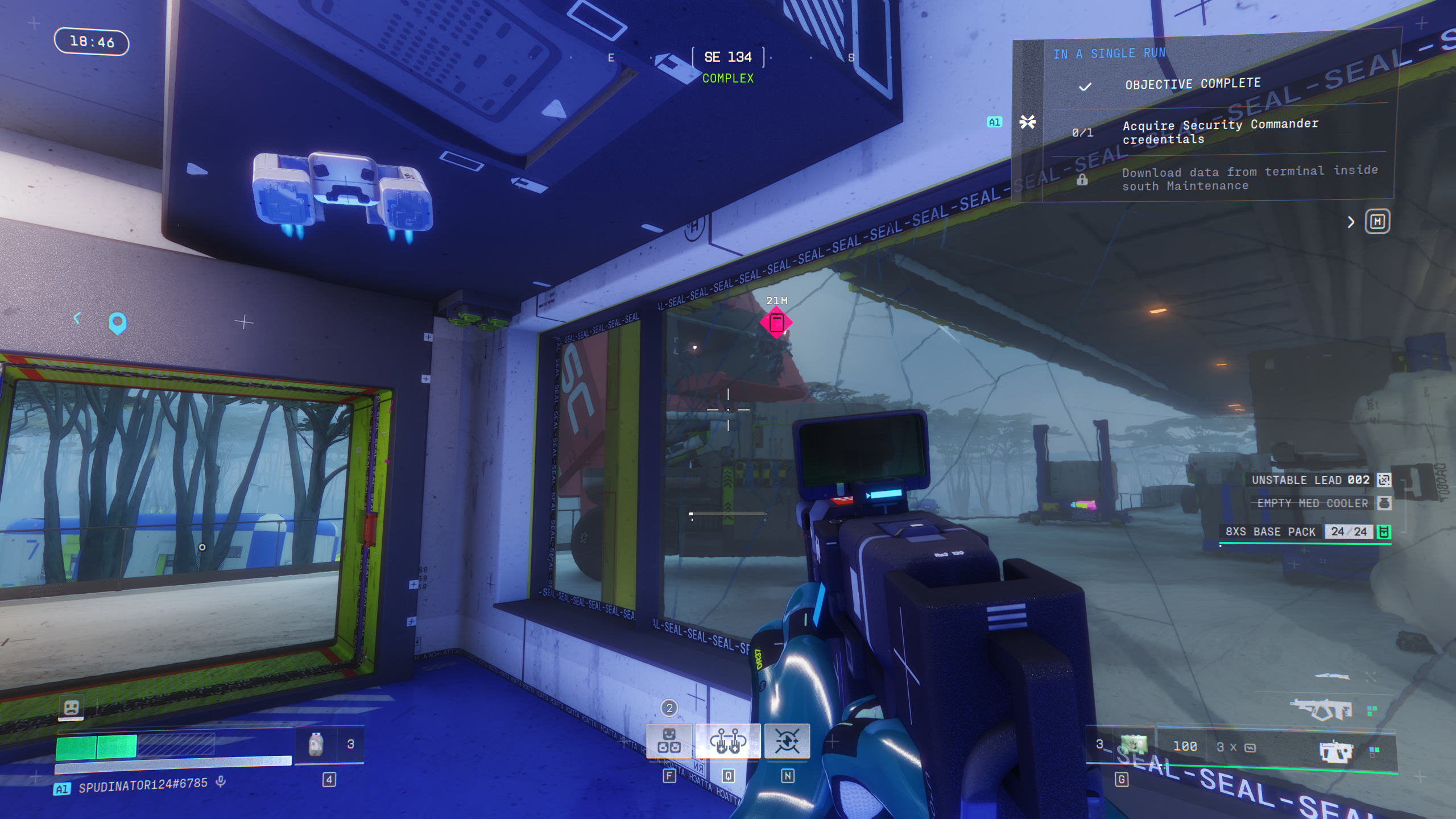 Marathon Order Chaos contract: A player looking at a UESC Security Commander exiting a red drop-ship in Complex.